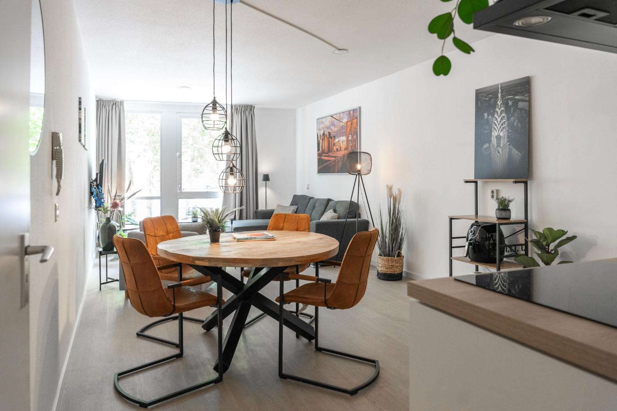Prime Location Apt W Wifi & Near Poppodium 013 Tilburg Exteriör bild